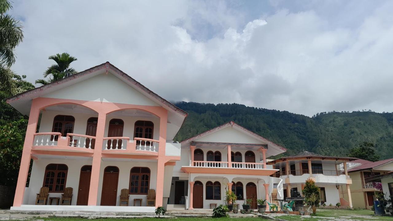 Hotel Barbara Tuk Tuk Exterior foto